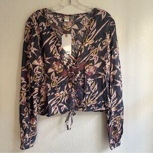 NWT ROXY Floral Design Long Sleeve Blouse with Buttons and Ties